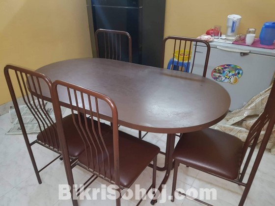 Ottobi Dining Table  with 6 chairs